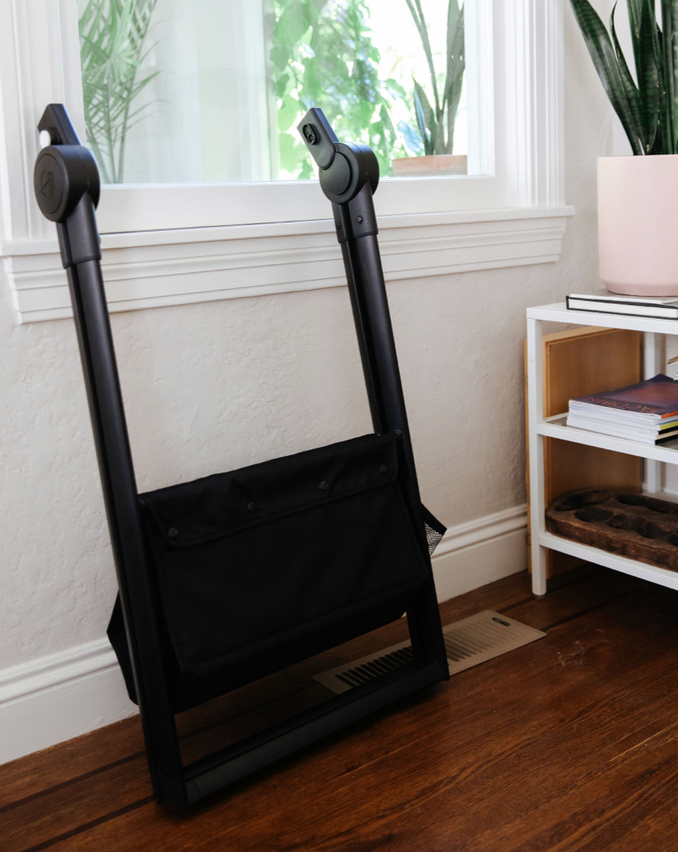 Bassinet + Bassinet Stand